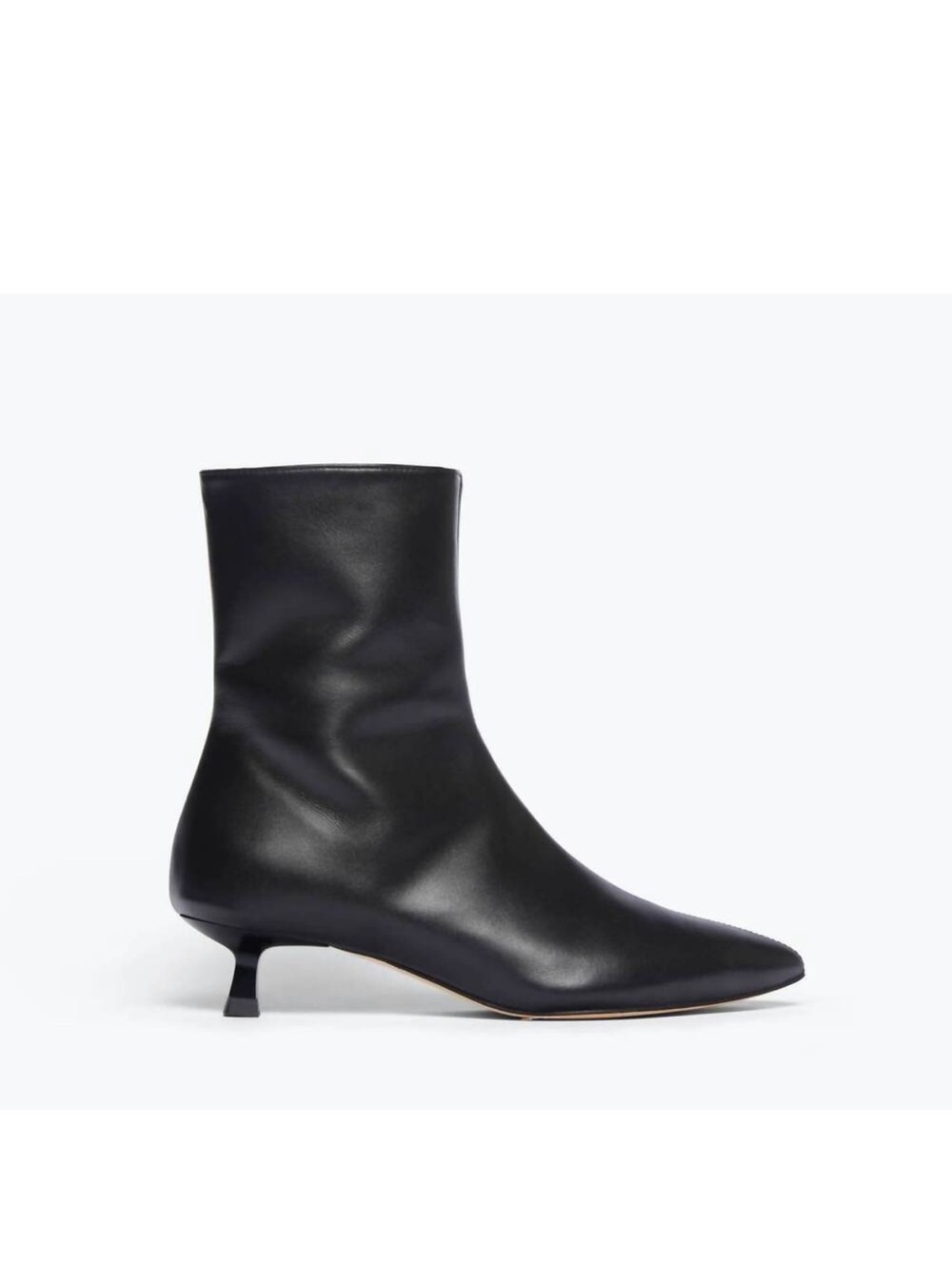 Freda Salvador 6 Lanna Ankle Boot Black Leather Kitten Heel